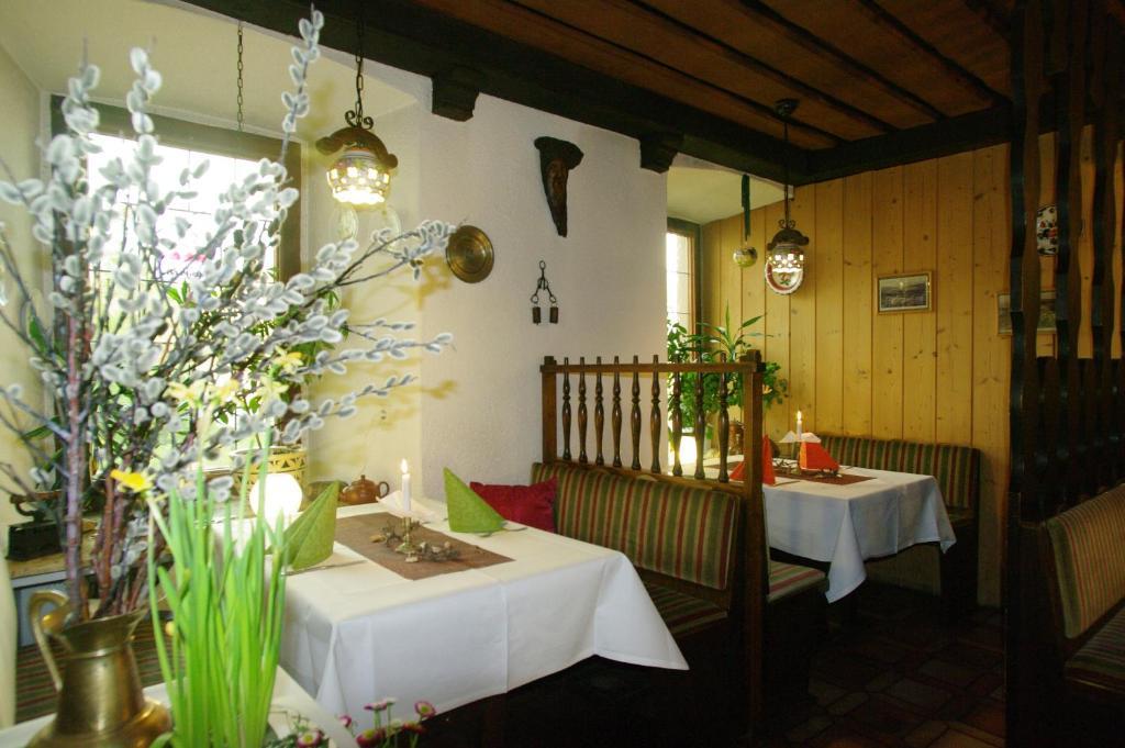 Land-Gut-Hotel Raeuber Lippoldskrug Alfeld  Exterior photo